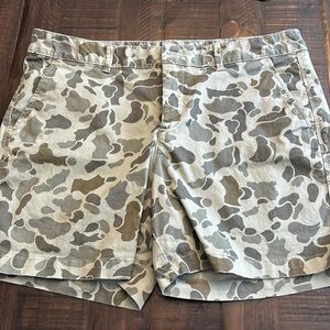 Eddie Bauer boyfriend mid rise short